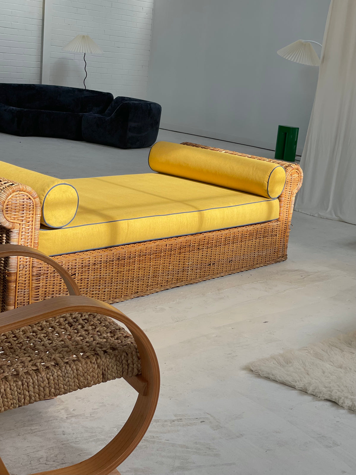 Vintage Rattan Daybed