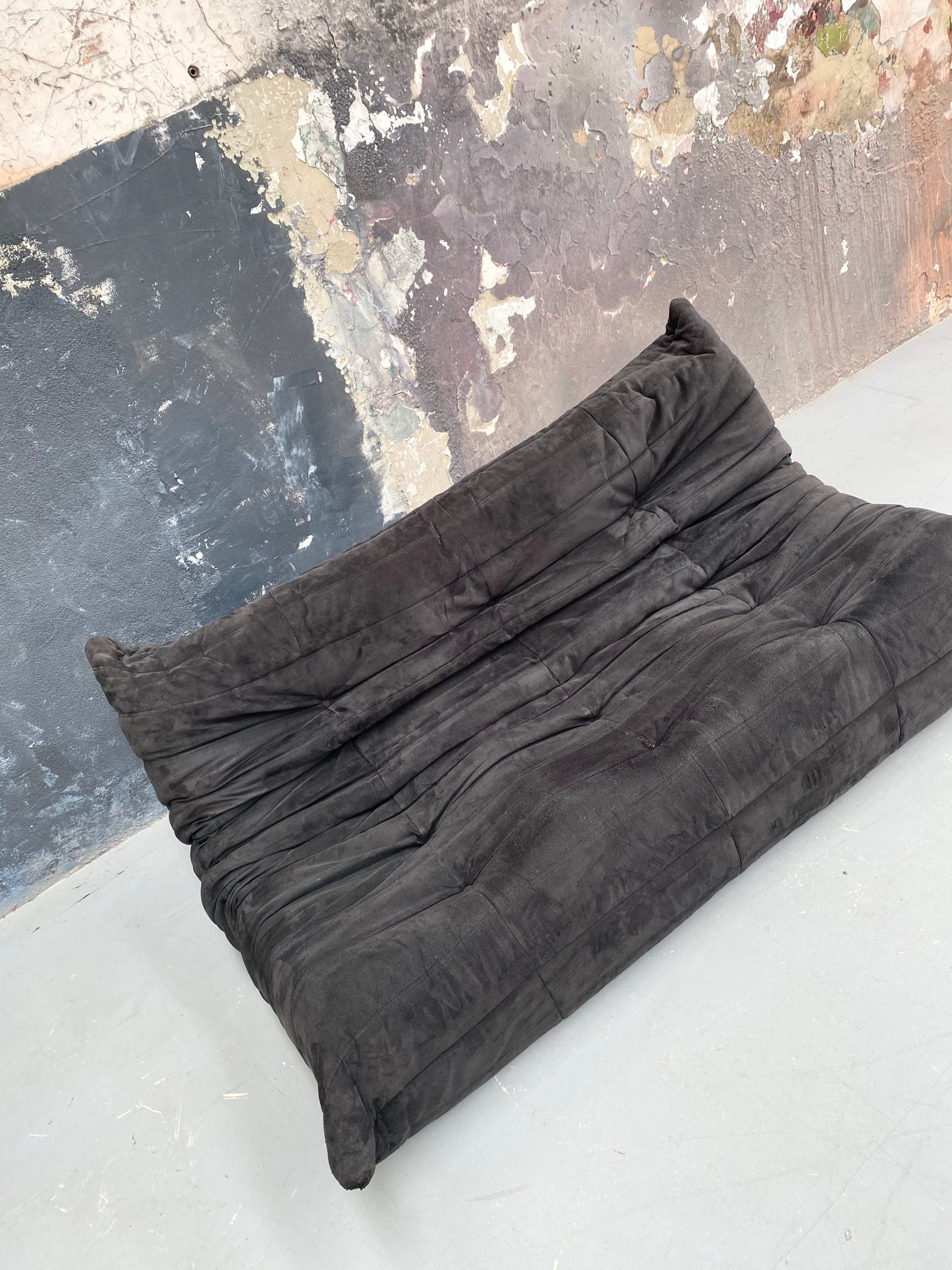 Original 3 Seater Togo Sofa by Michel Ducaroy for Ligne Roset, Circa 1970’s