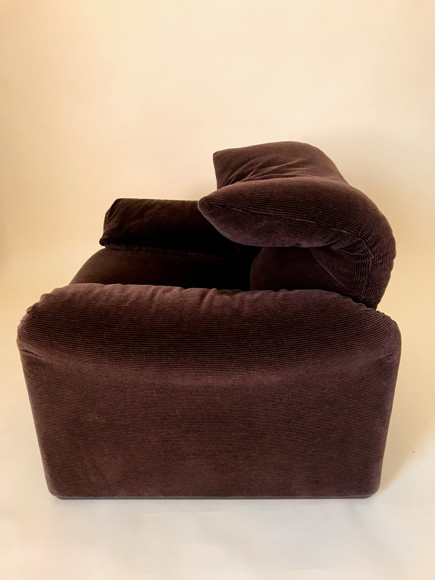 - Maralunga Armchair by Vico Magistretti