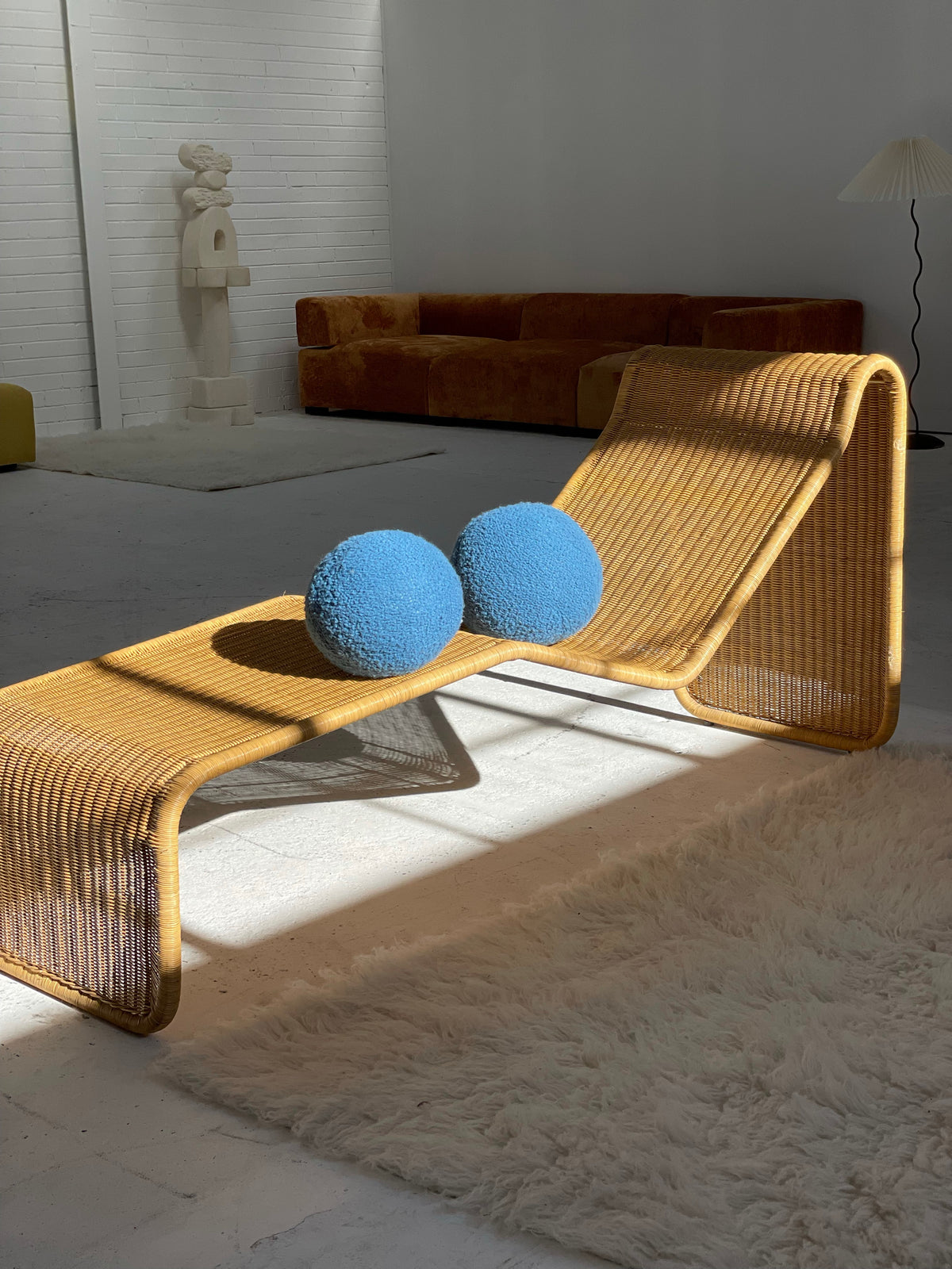 Cane Lounge Chaise After Tito Agnoli P3