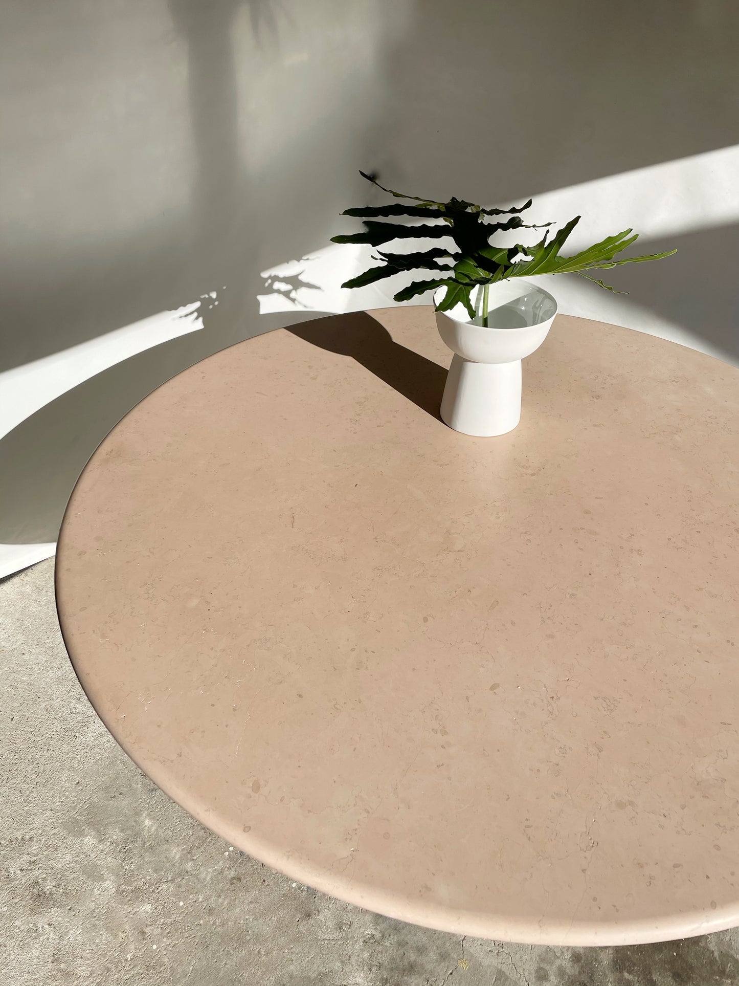 Vintage Round Marble Dining Table