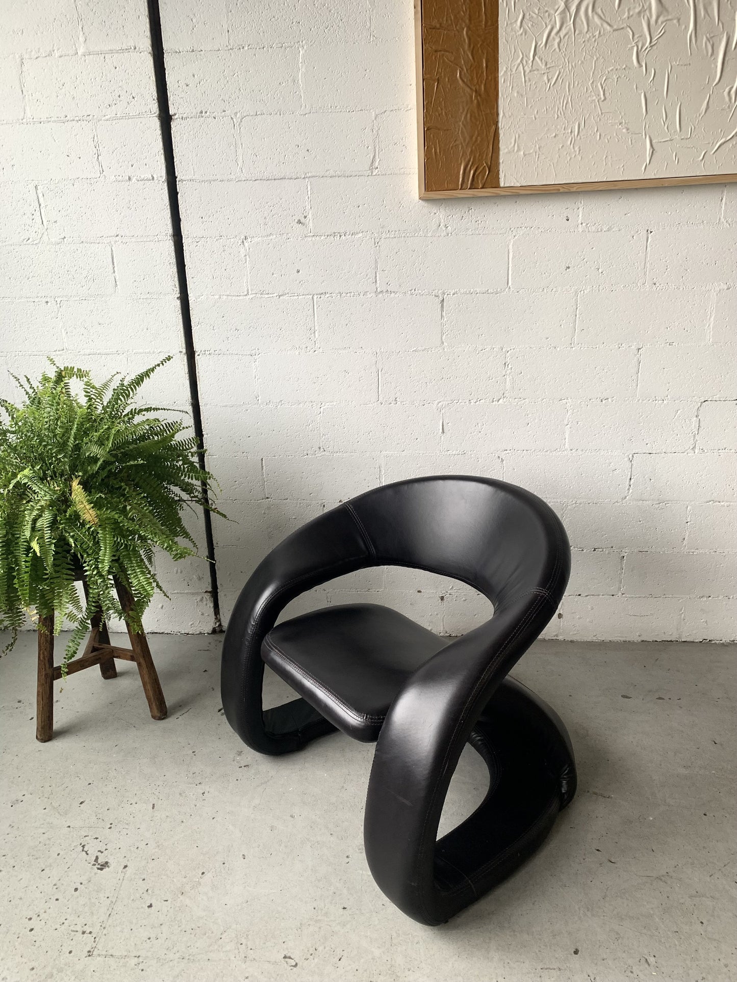 Jaymar Tongue Chair, Canada