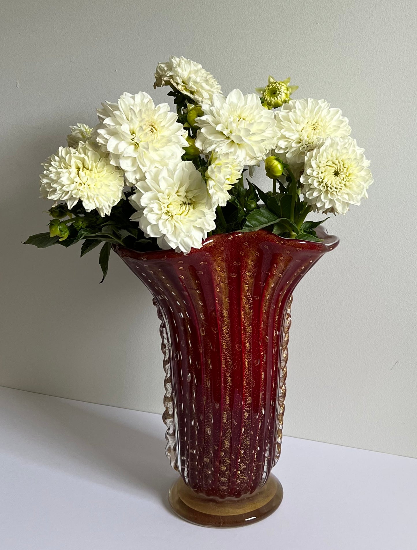 - Coronado D’Oro Murano Vase, 1950s Italy