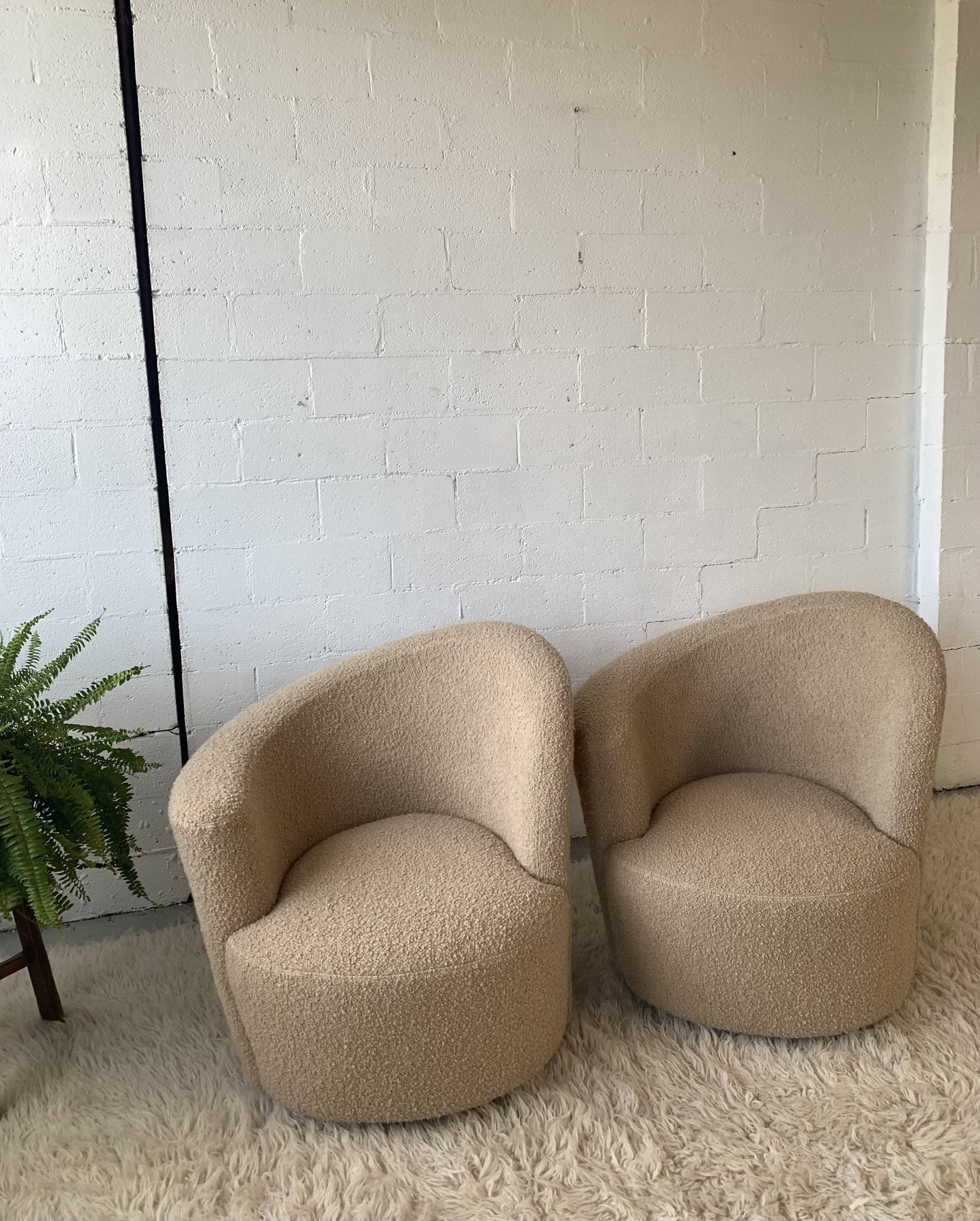 Vladimir Kagan-Style Swivel Chair in Wool Boucle - Two Available