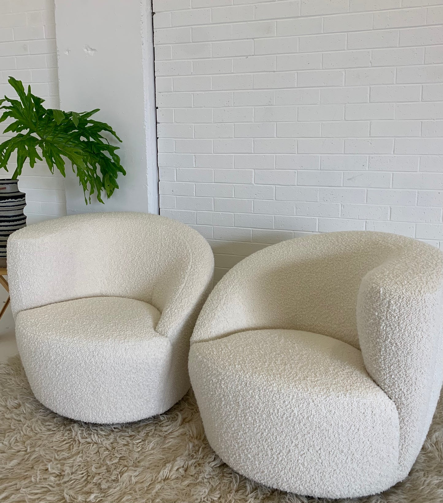 Gorgeous Boucle Vladimir Kagan Style Swivel Tub Chair