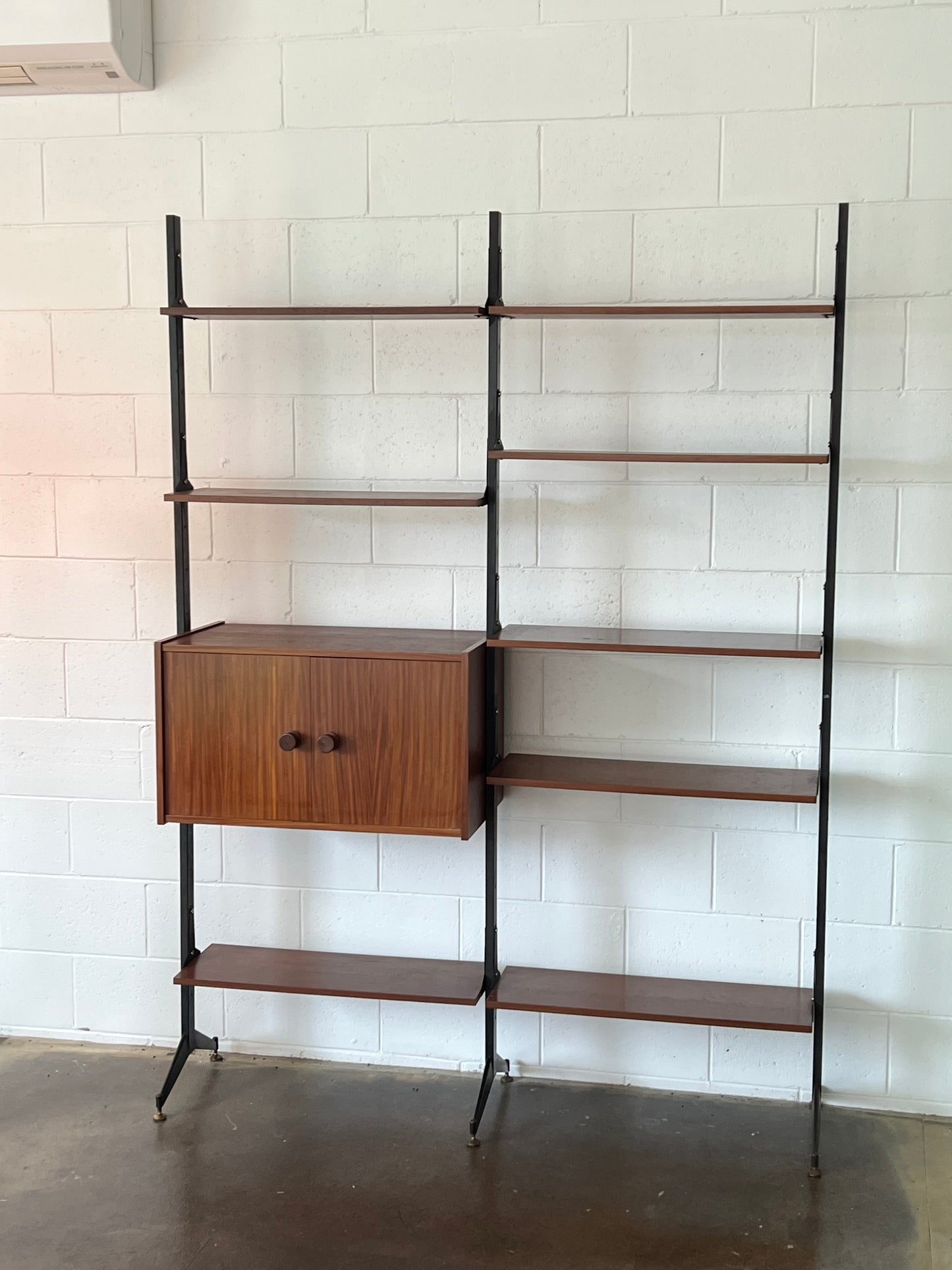 - Mid Century Modern Teak Italian 1960s Bookshelf