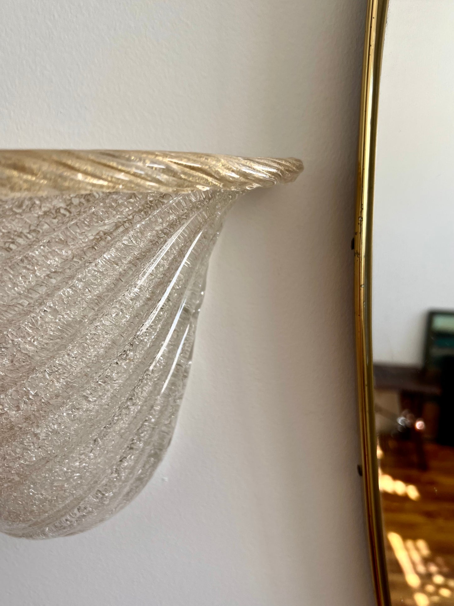- Vintage Murano ‘Shell’ Sconce, Italy
