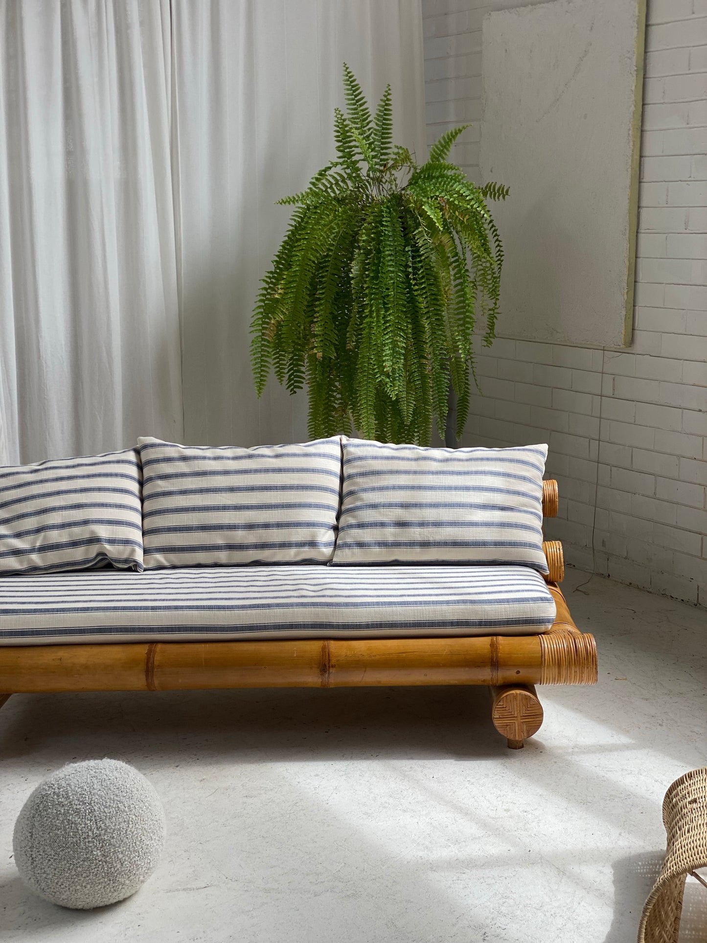 Vintage Bamboo Sofa Daybed