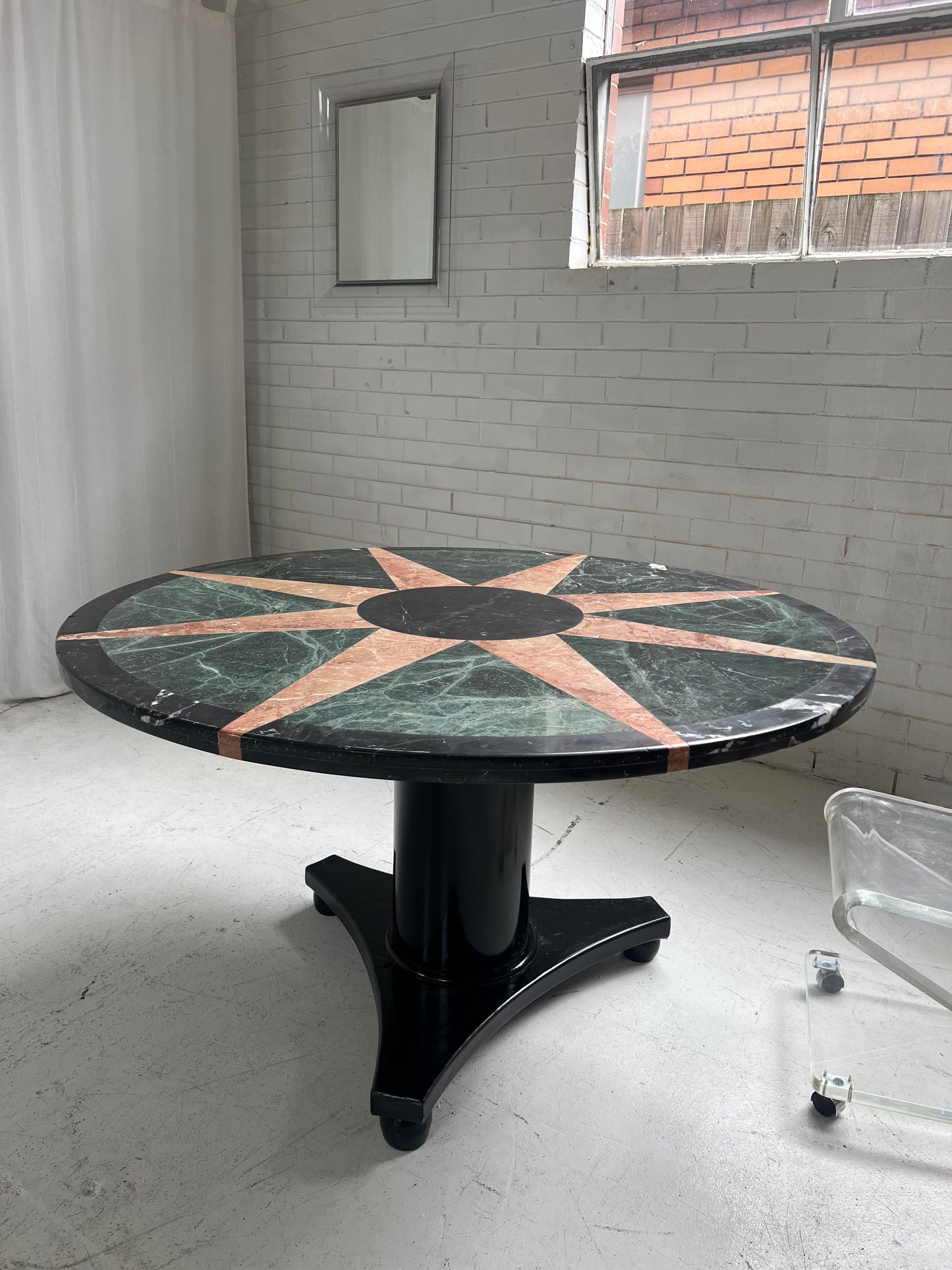 - Vintage Marble Star Table