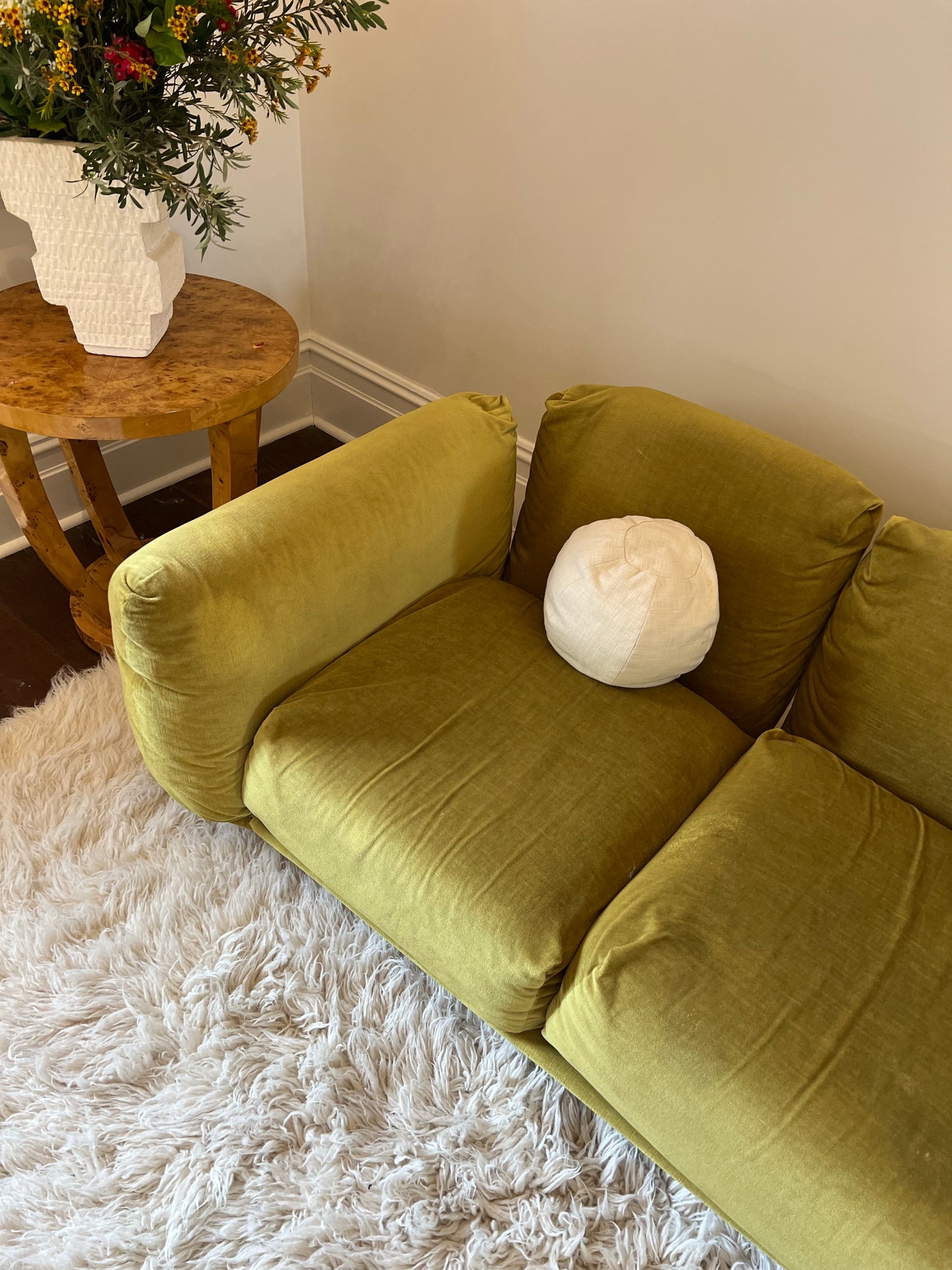 Incredible Chartreuse Velvet Sofa