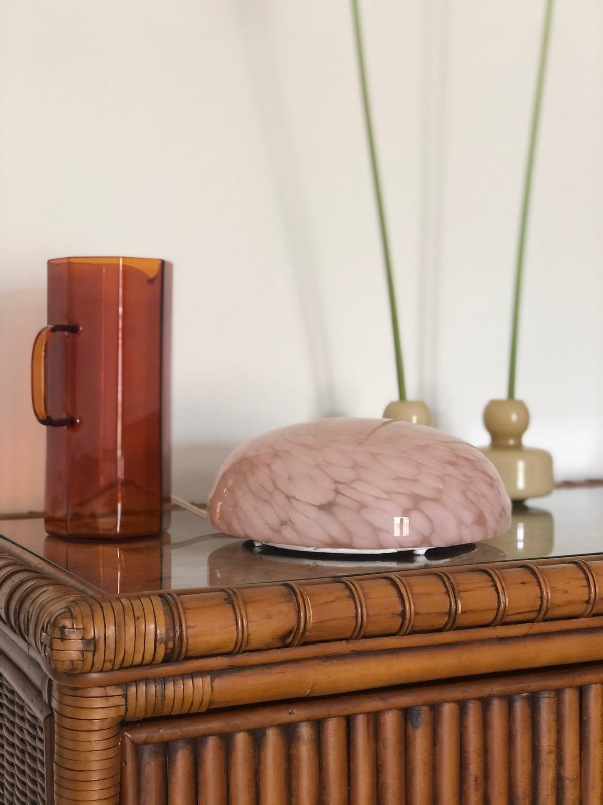 Pink glass button lamp
