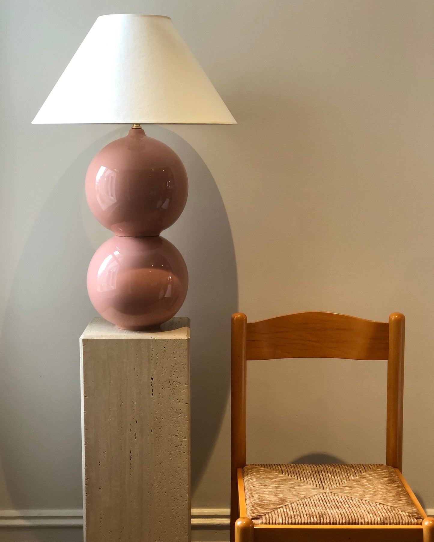 Glossy Pink Bubble Lamp