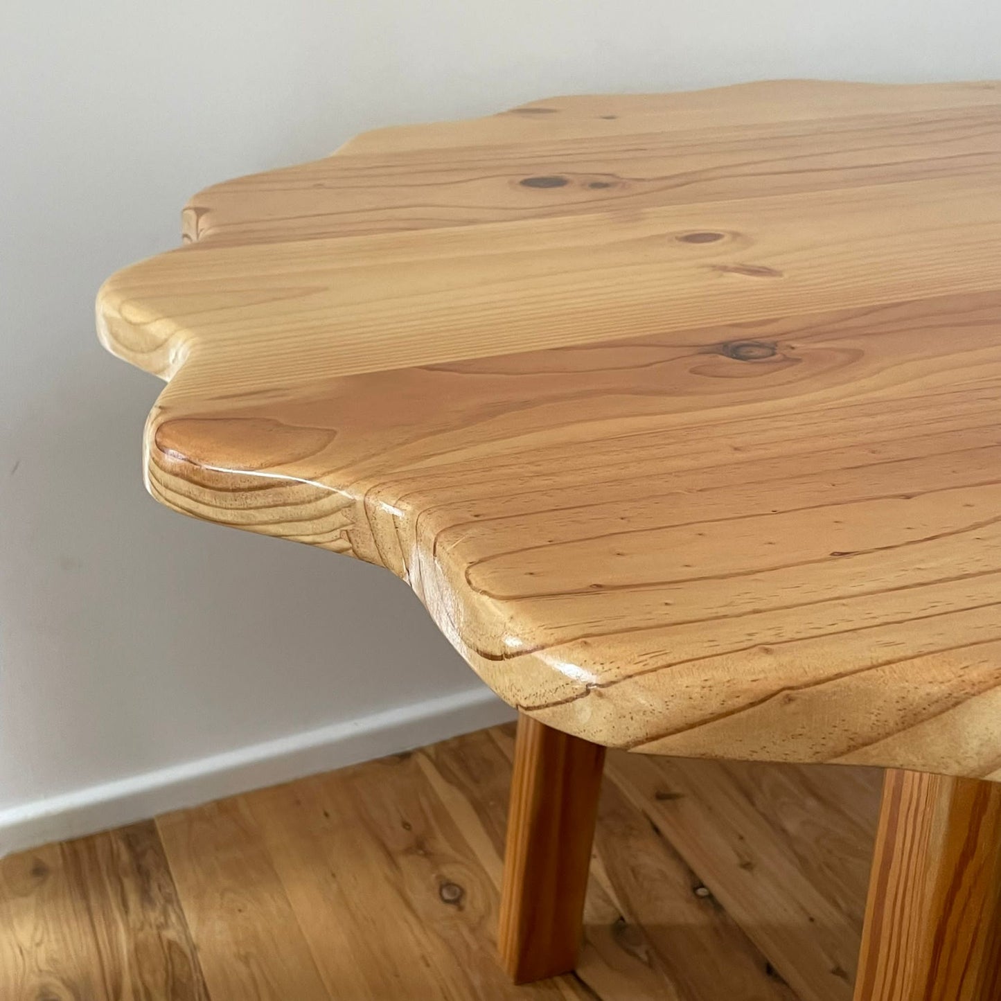 Wavy Timber Table