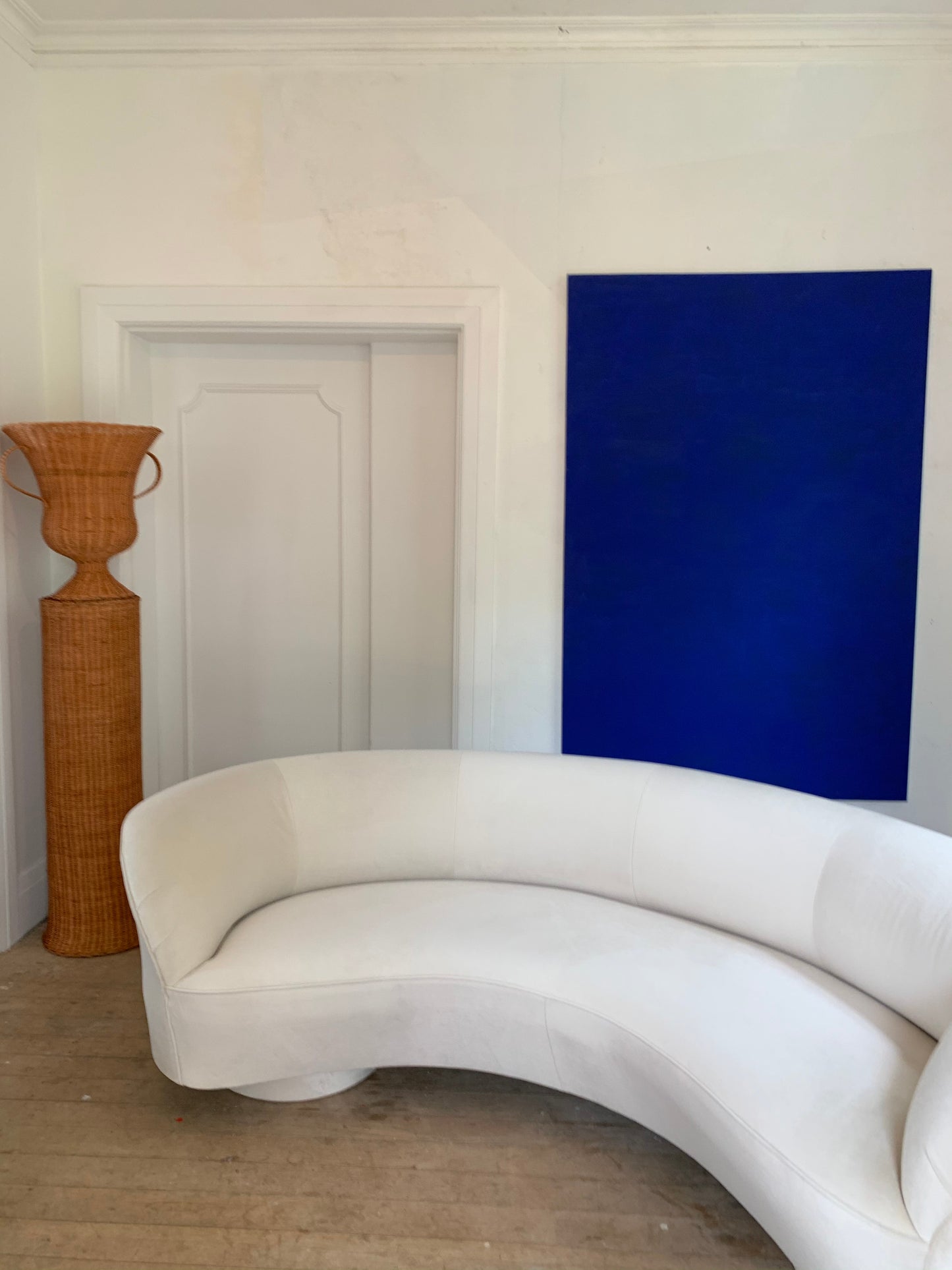 Stunning Velvet Curved Sofa