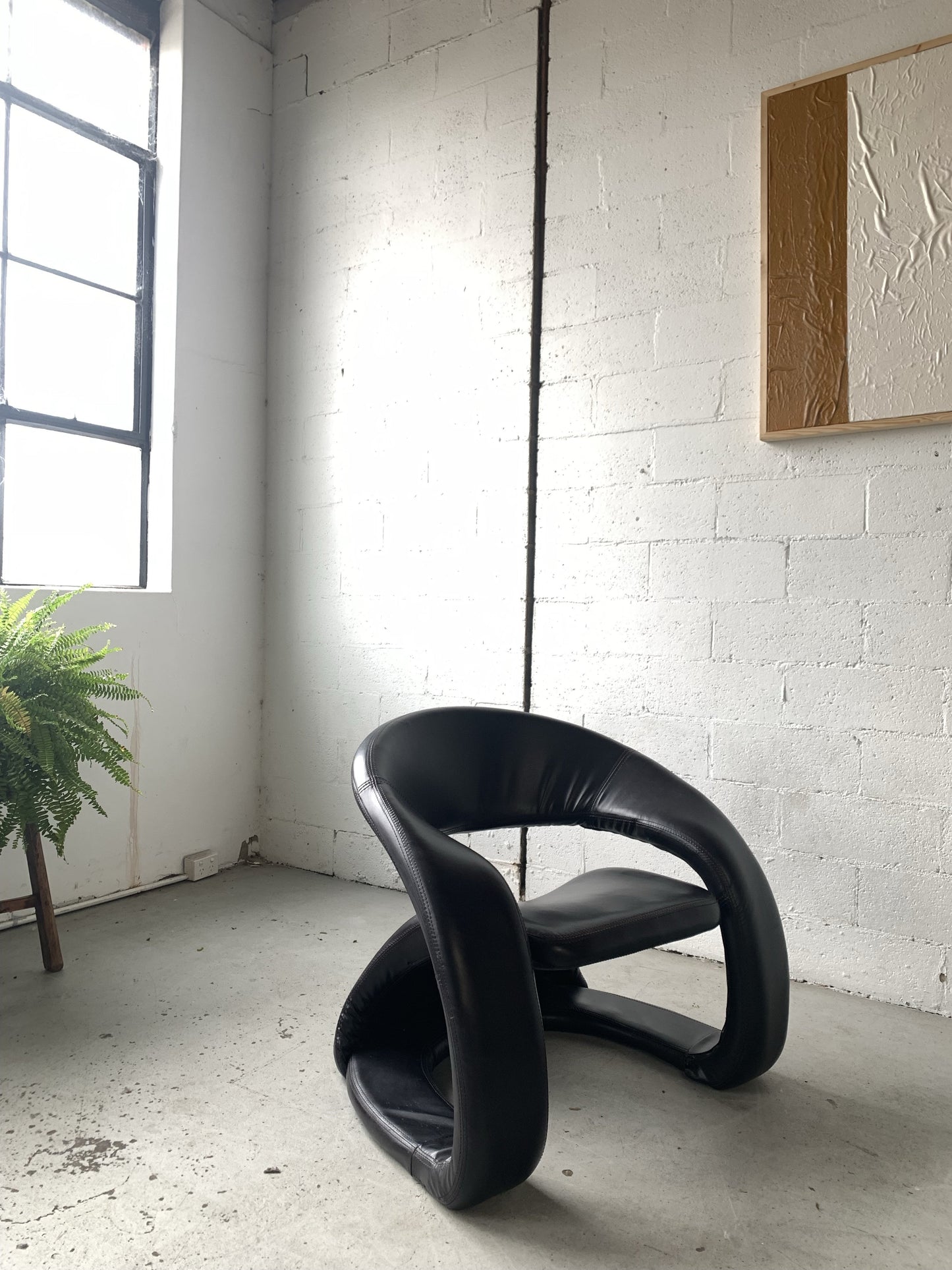 Jaymar Tongue Chair, Canada