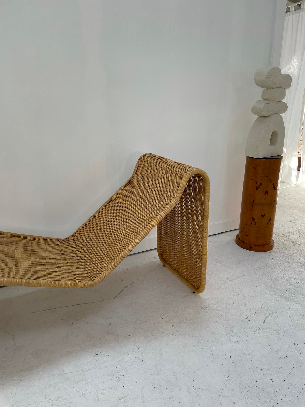 Cane Lounge Chaise After Tito Agnoli P3