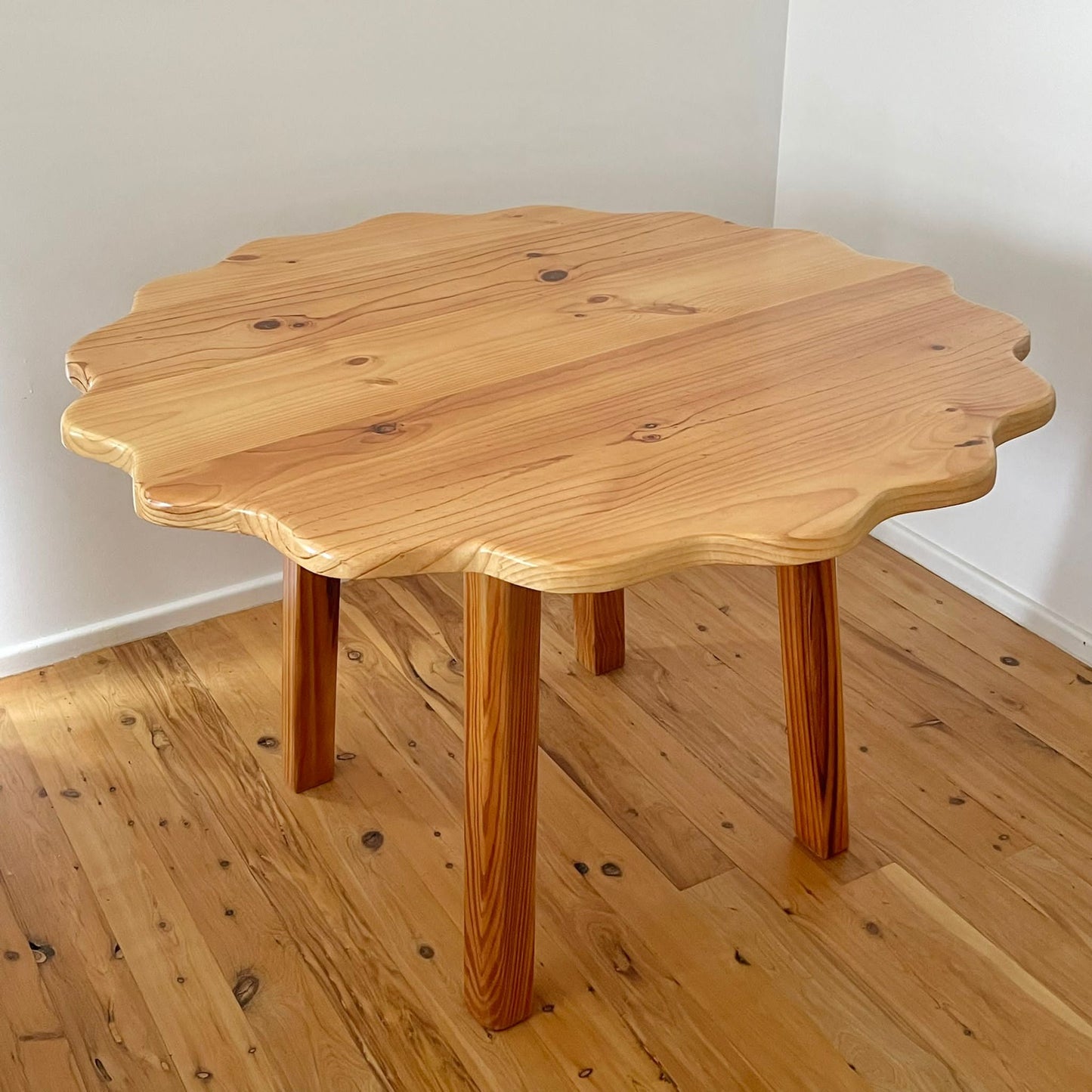 Wavy Timber Table