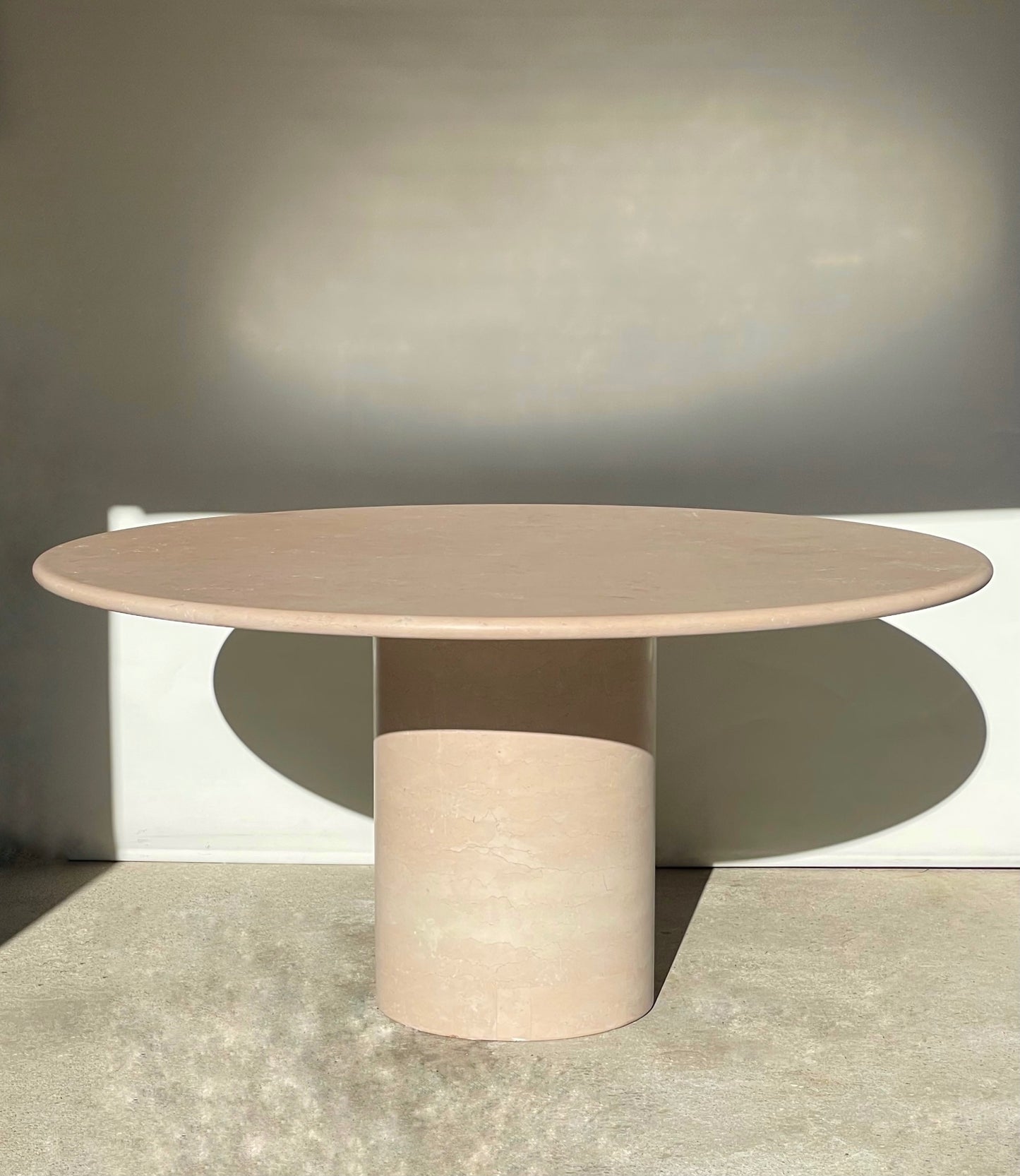 Vintage Round Marble Dining Table