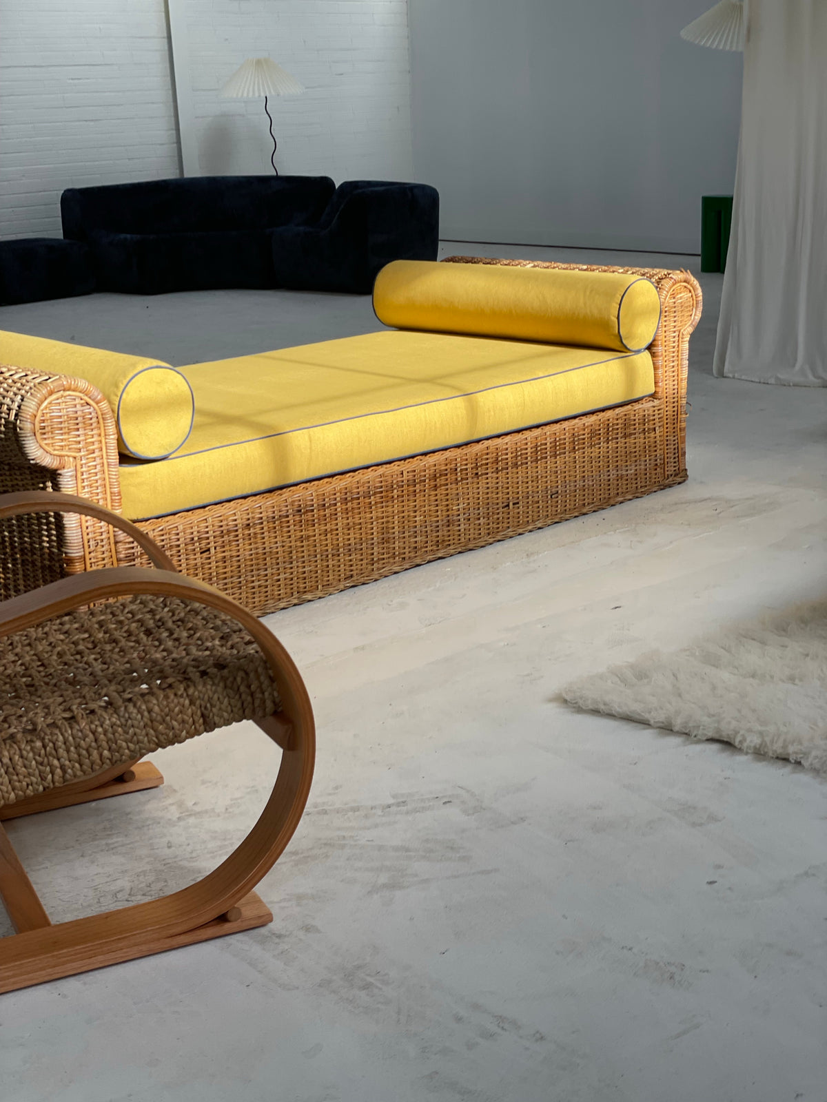 Vintage Rattan Daybed