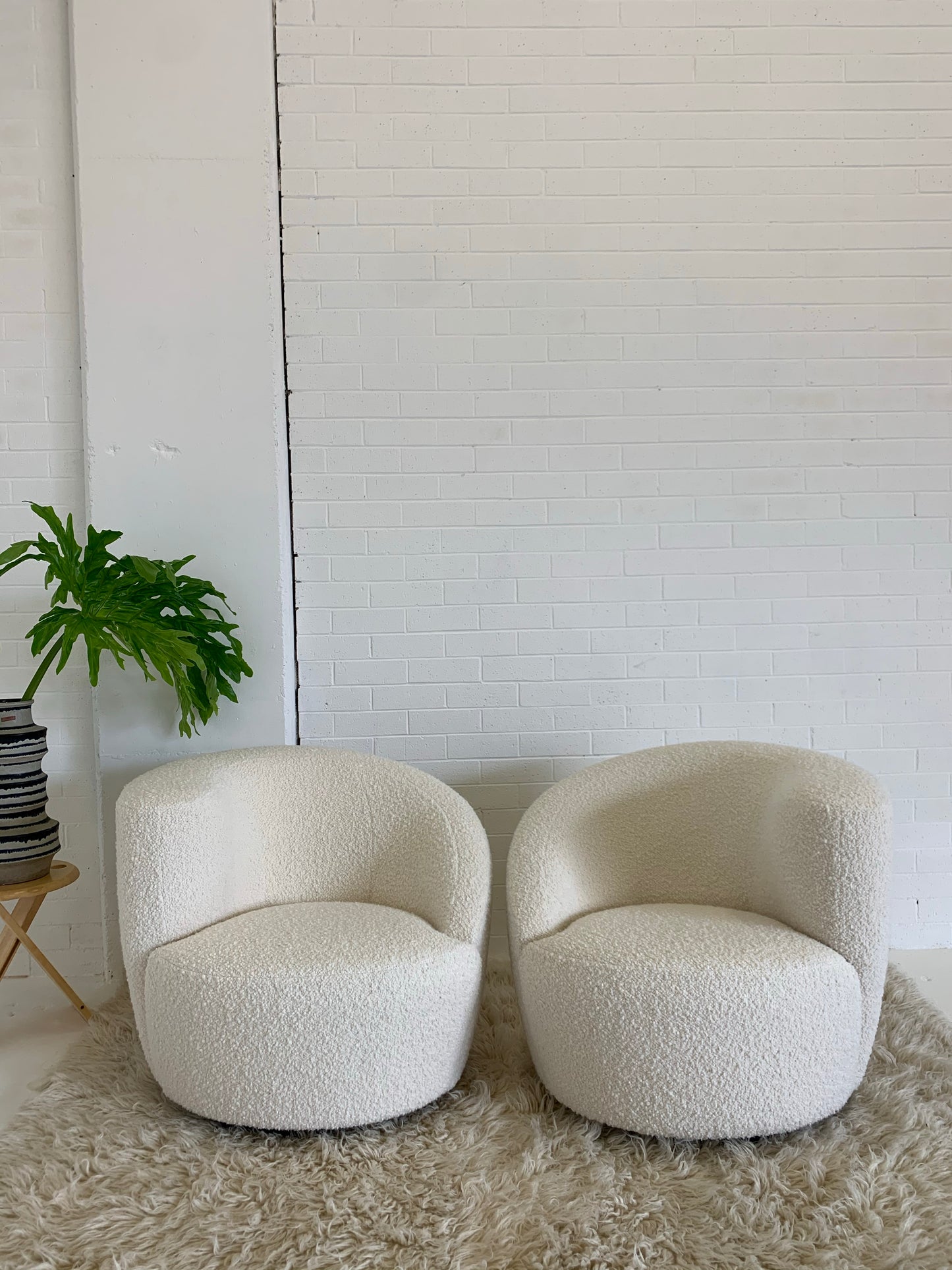 Gorgeous Boucle Vladimir Kagan Style Swivel Tub Chair