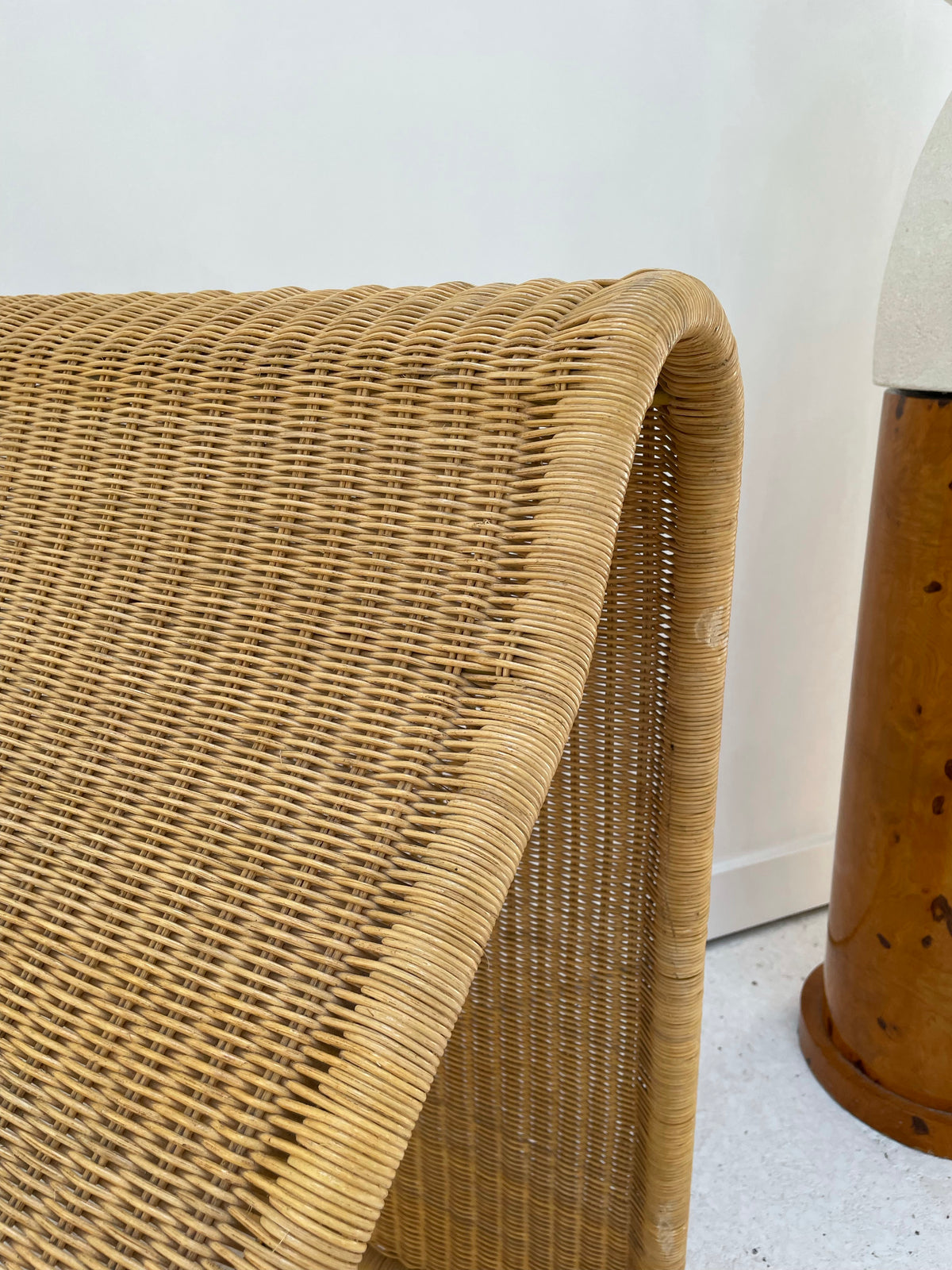 Cane Lounge Chaise After Tito Agnoli P3