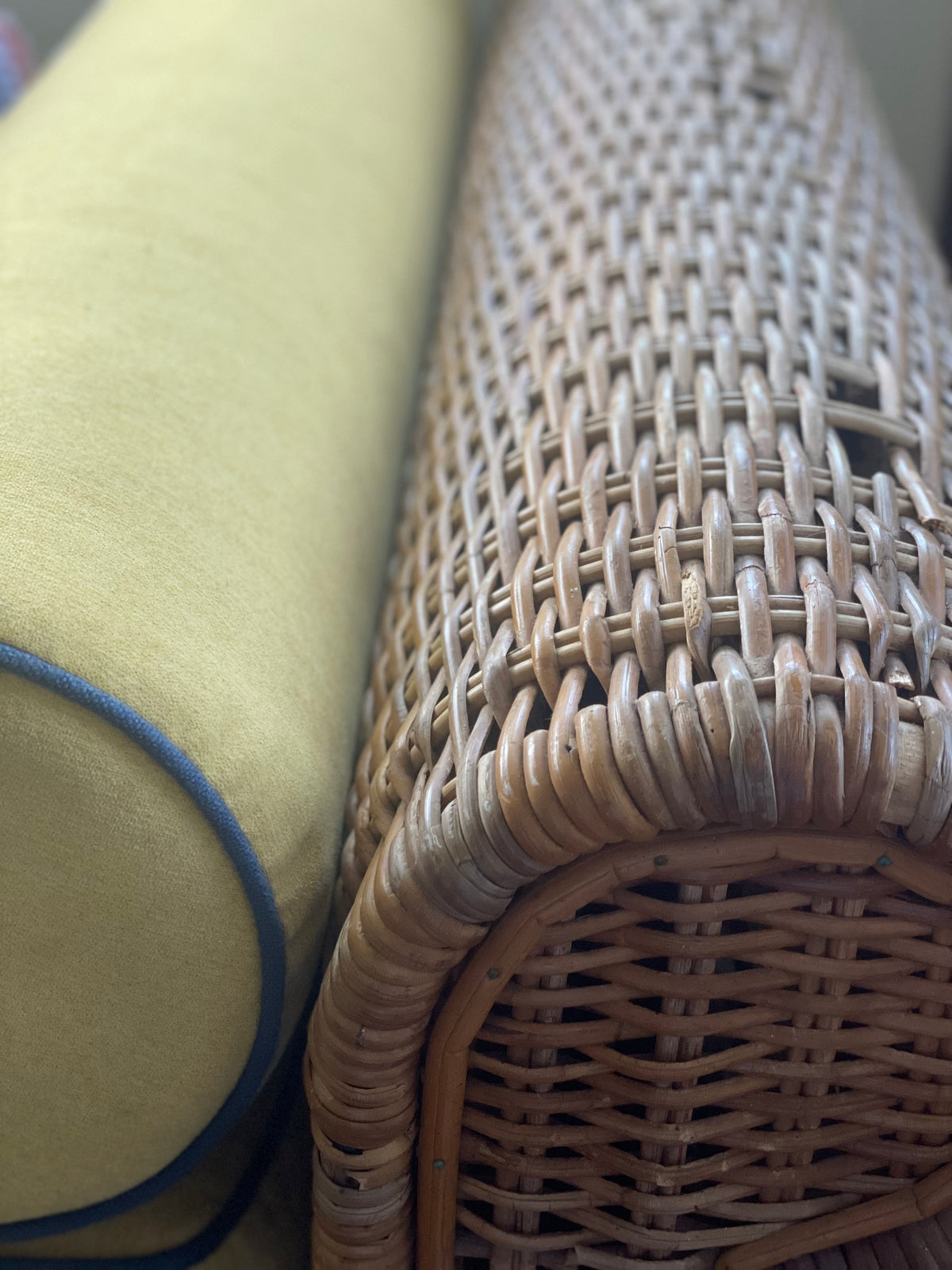 Vintage Rattan Daybed