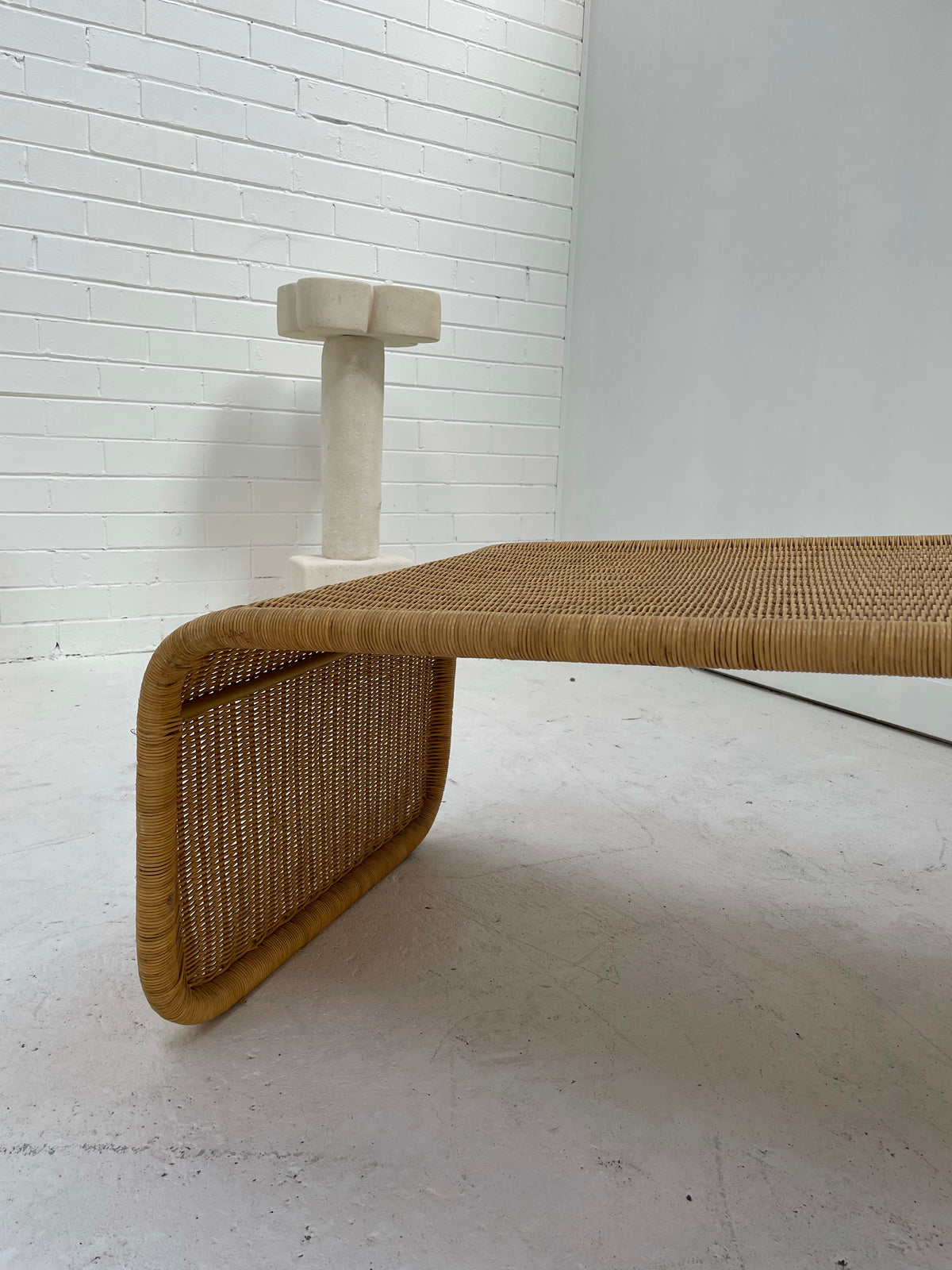 Cane Lounge Chaise After Tito Agnoli P3
