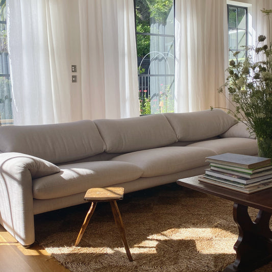 - 675 Maralunga Three Seater Sofa Vico Magistretti for Cassina