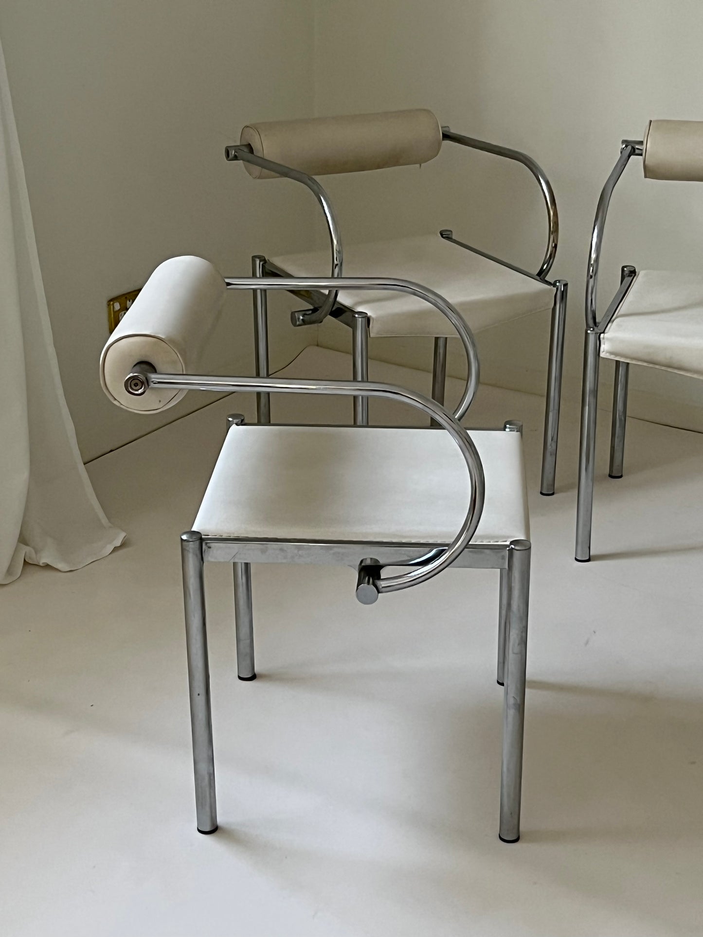 Set of 8 Vintage Italian Dining Chairs