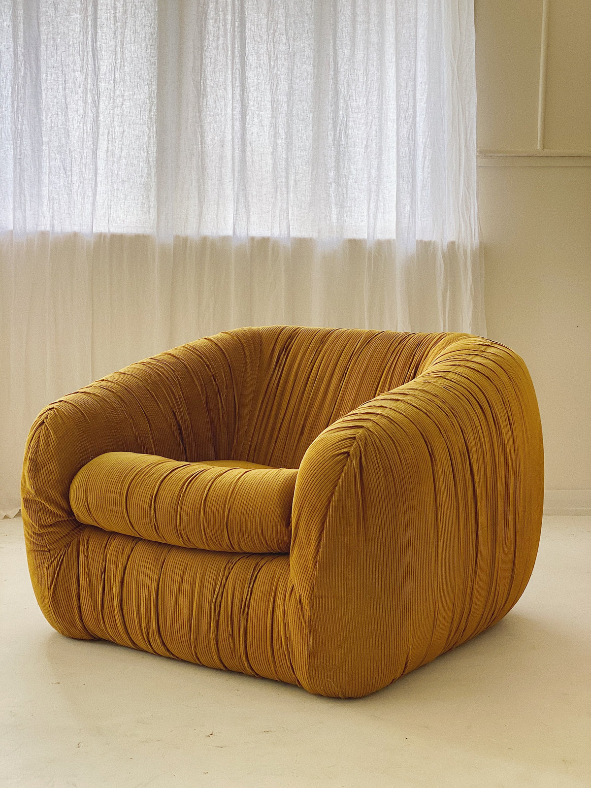 Flerbelle Armchair, France 1960s
