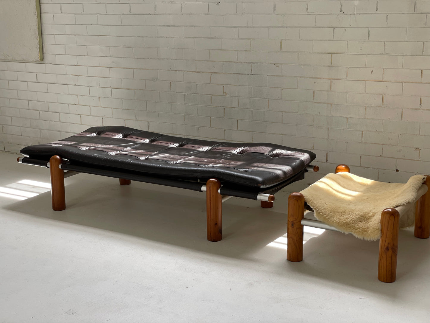 Studio Line Chaise - Robert Dunlop and Tom Larsen