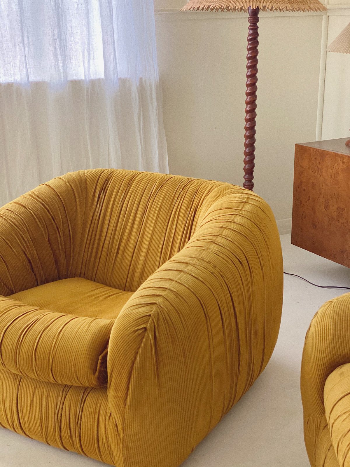 Flerbelle Armchair, France 1960s