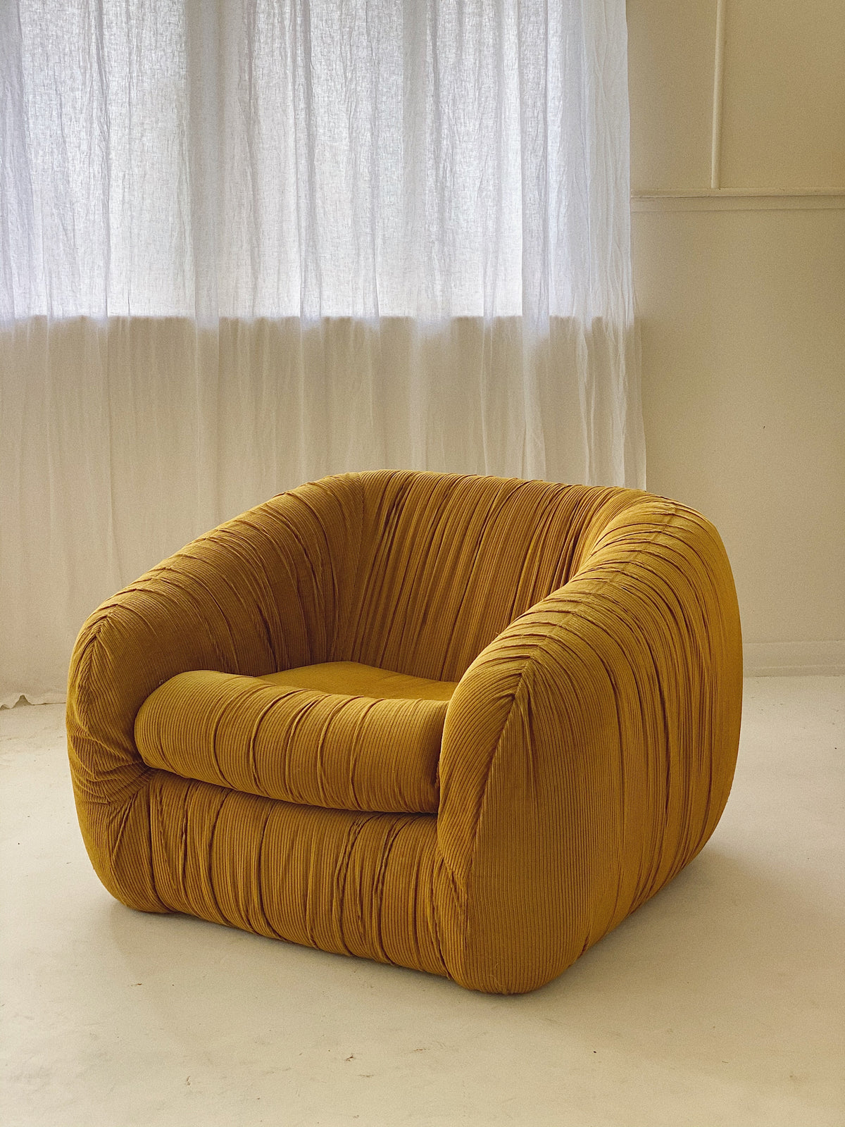 Flerbelle Armchair, France 1960s