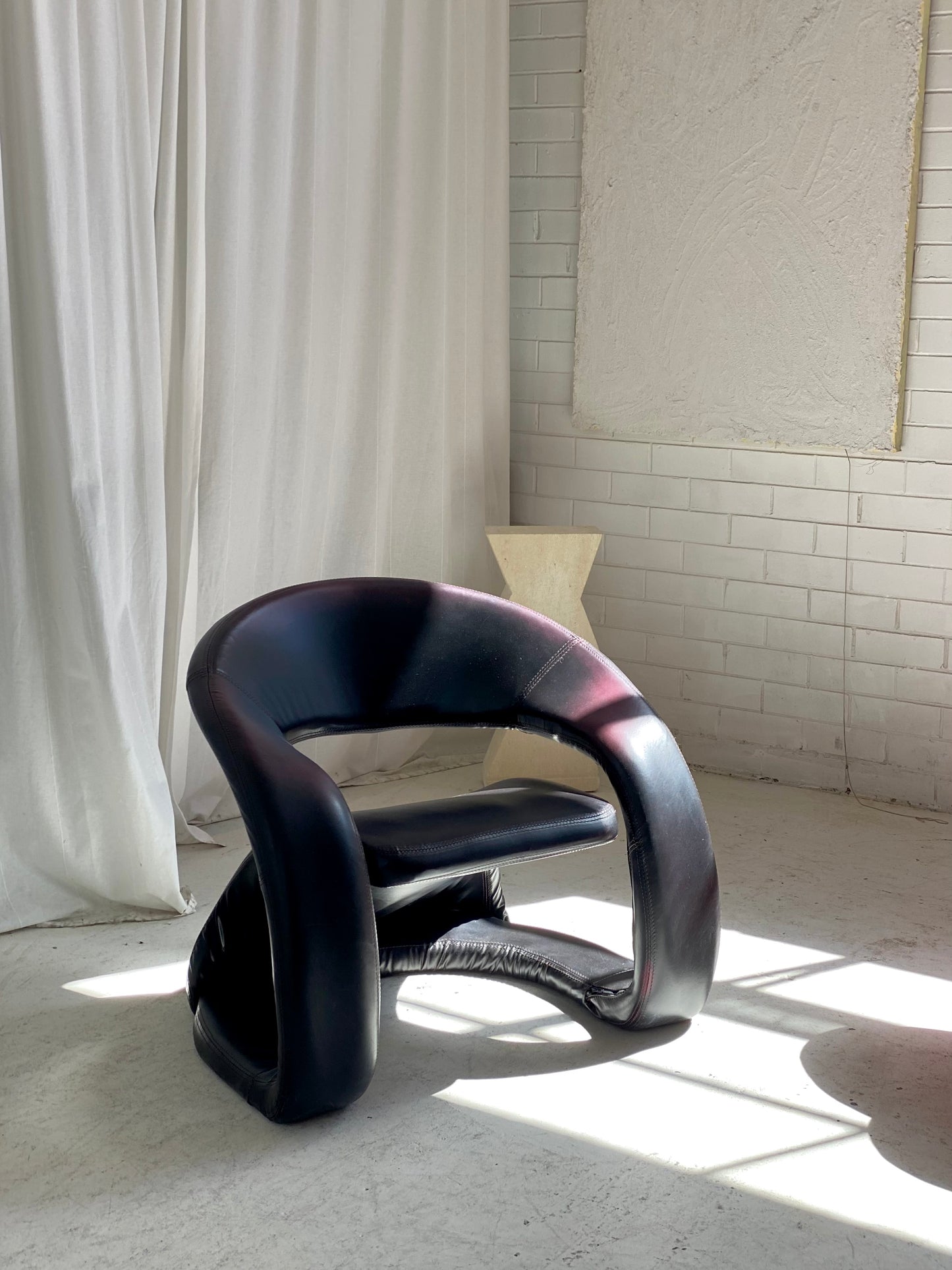 Jaymar Tongue Chair