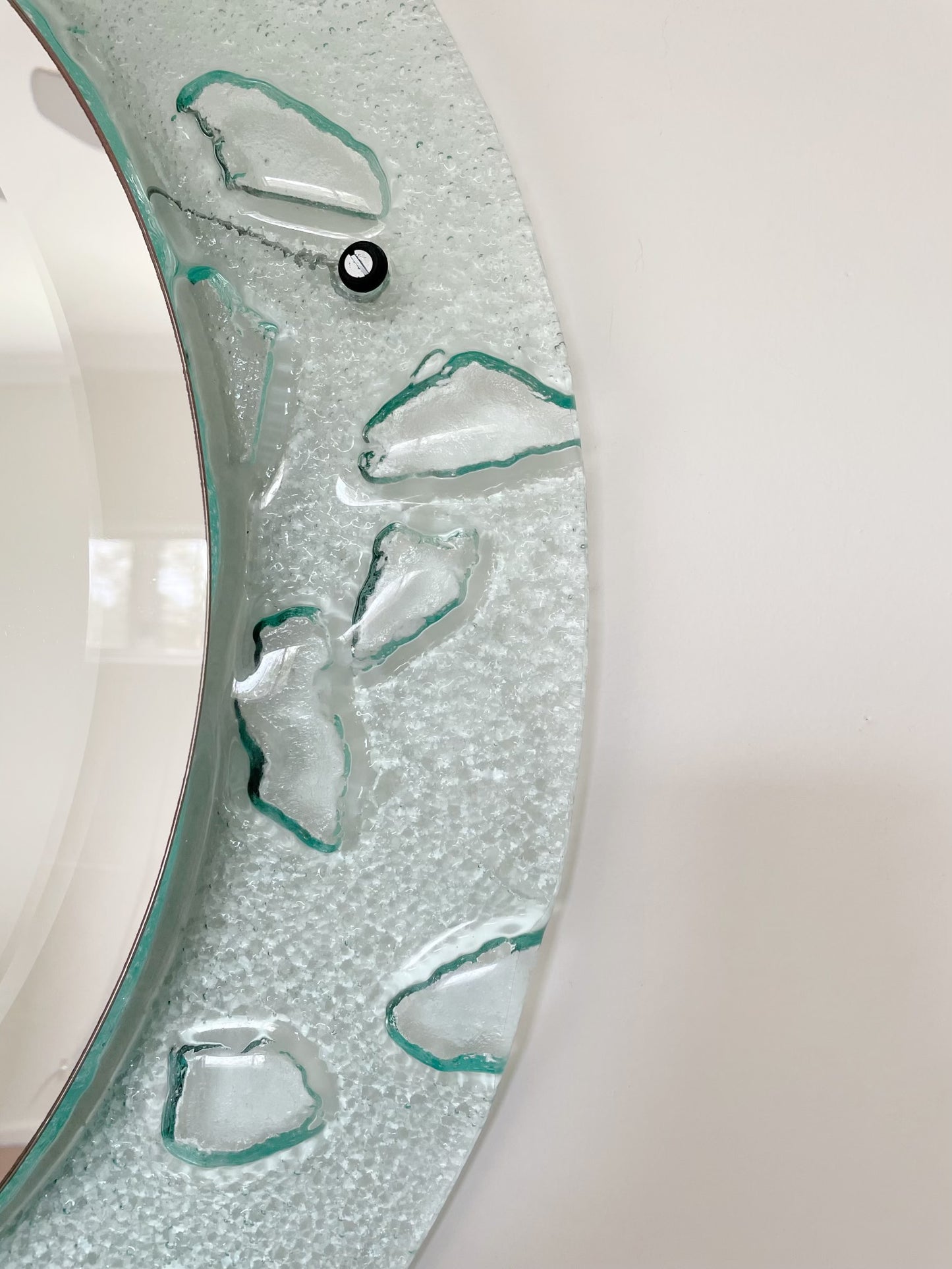 Glass Frame Round Mirror.