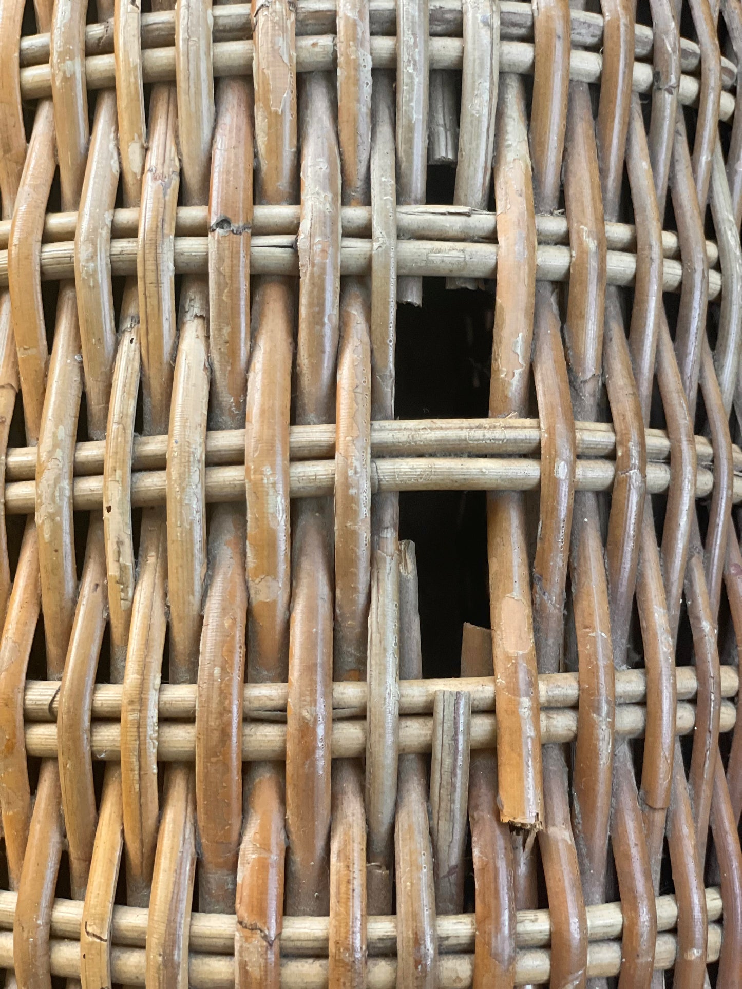 Vintage Rattan Daybed
