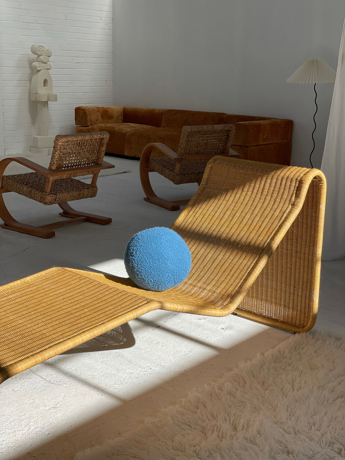 Cane Lounge Chaise After Tito Agnoli P3