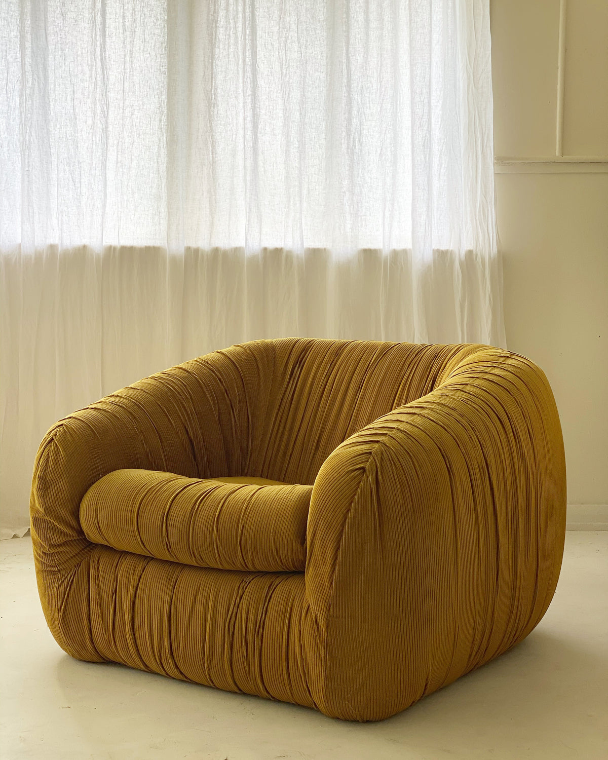 Flerbelle Armchair, France 1960s