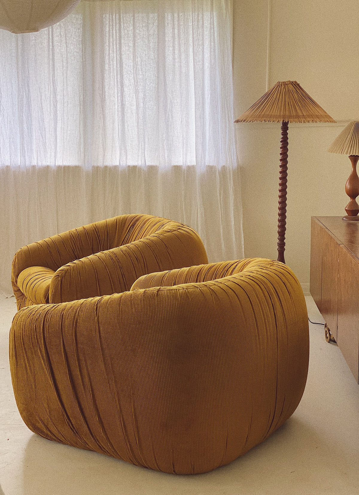 Flerbelle Armchair, France 1960s