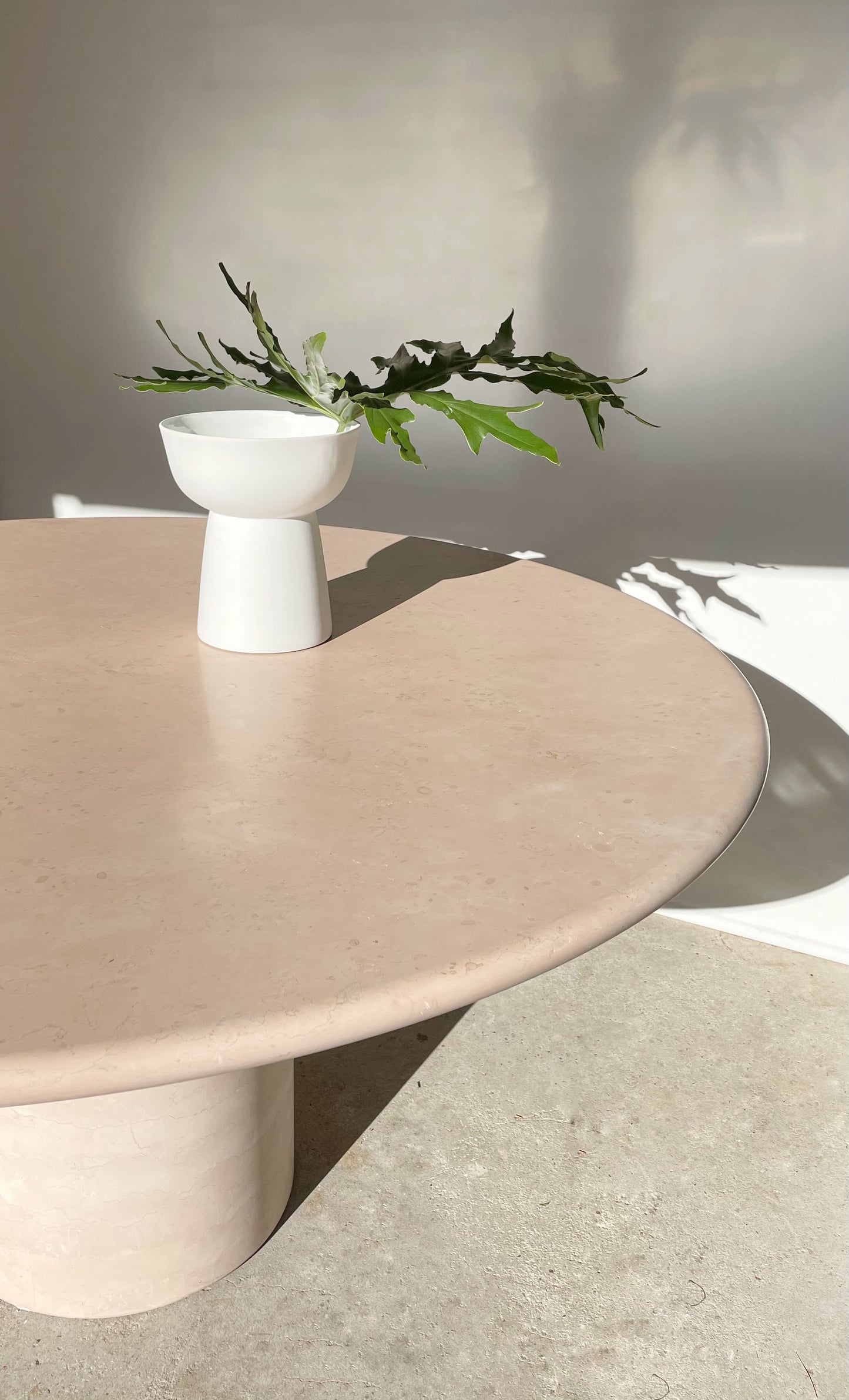 Vintage Round Marble Dining Table