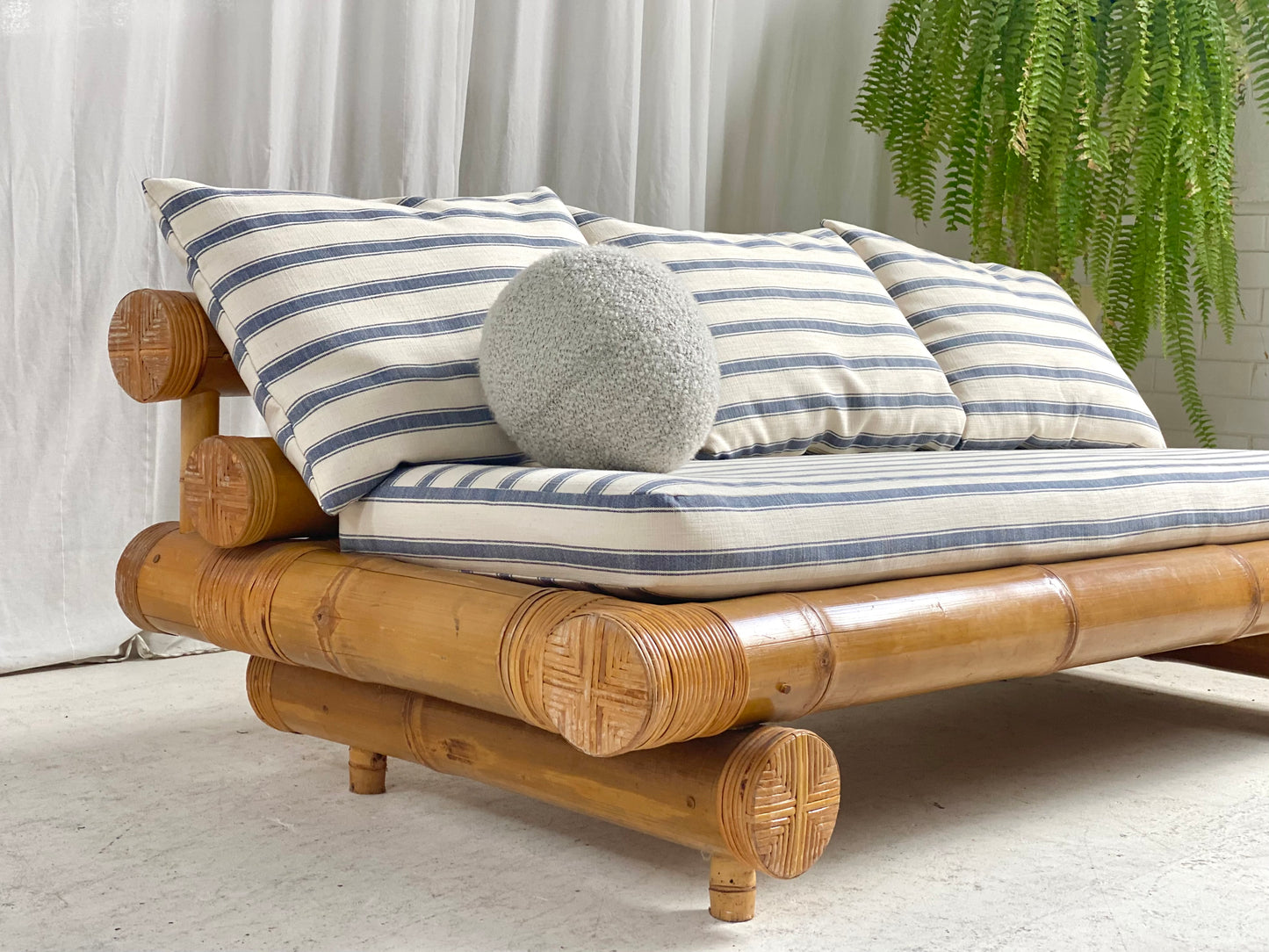 Vintage Bamboo Sofa Daybed